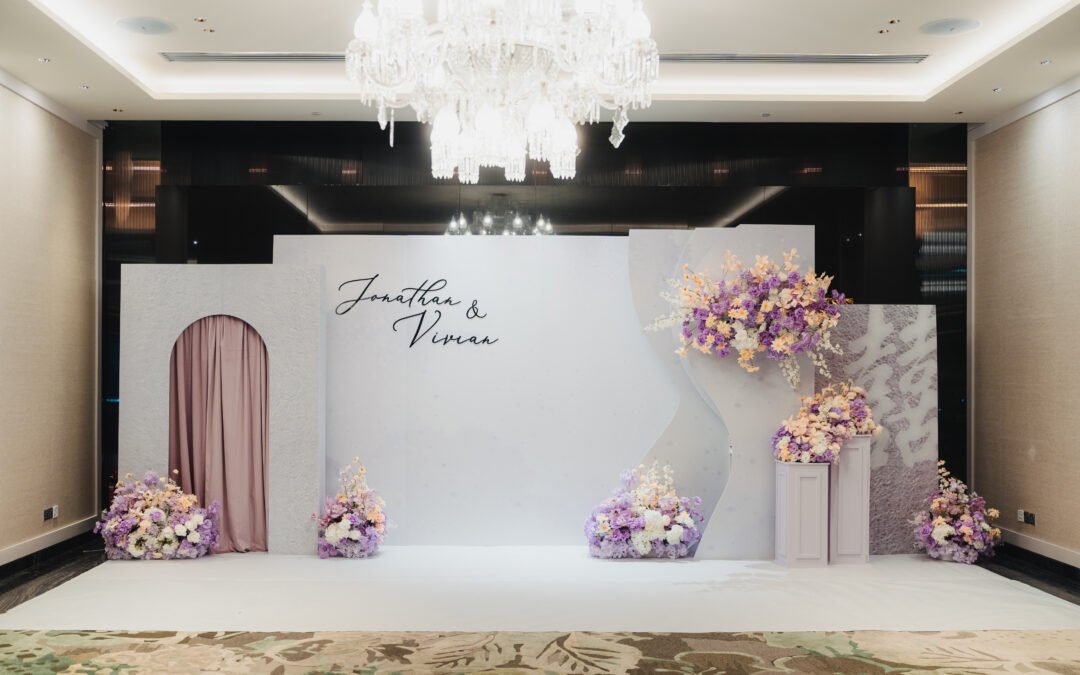 Stress-Free Reception: Why Your Guest List Needs Full Names